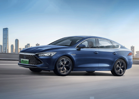 2023 BYD Qin Plus DM-i Champion PHEV Седан Сделанный в гибриде 55KM/120KM 4 двери 5 сидений