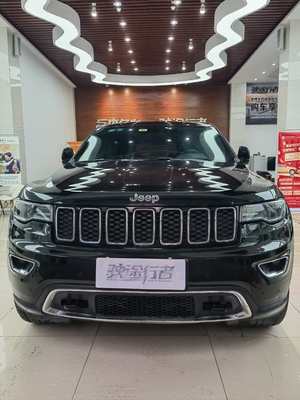 JEEP Grand Cherokee 2017 Модель 3.0L 4X4 AWD Идеальное состояние Максимальный крутящий момент 200-300Nm
