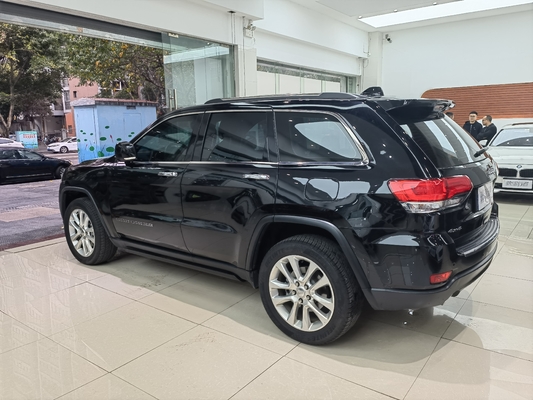 JEEP Grand Cherokee 2017 Модель 3.0L 4X4 AWD Идеальное состояние Максимальный крутящий момент 200-300Nm