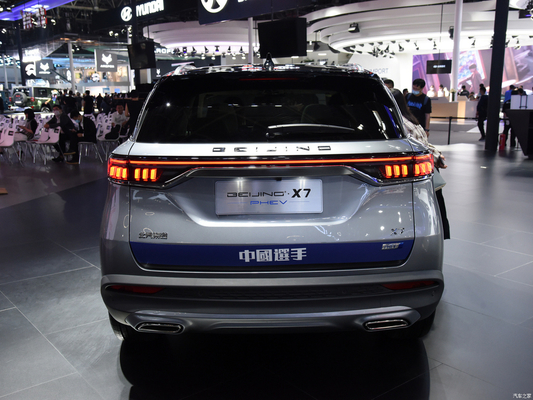124 кВт Общая мощность двигателя Baic Пекин X7 PHEV Вставка в гибридный внедорожник Автомобиль с левым приводом