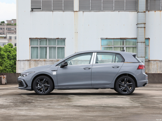 Улучшить свой поезд 2023 Golf Facelift 208 TSL DSG PRO Малый внедорожник с светодиодным дневным освещением