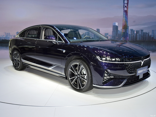 2023 Lantu Dongfeng Voyah Passion Voyah Zhuiguang Phev Car Plug In Hybrid 4wd Дальний путь