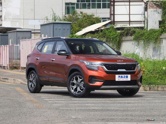 2022 KIA KX3 Sportage SUV ВСЕГОДУМЕННЫЕ автомобили в черном, белом, синем и золотом цветах по всему миру