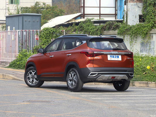 2022 KIA KX3 Sportage SUV ВСЕГОДУМЕННЫЕ автомобили в черном, белом, синем и золотом цветах по всему миру