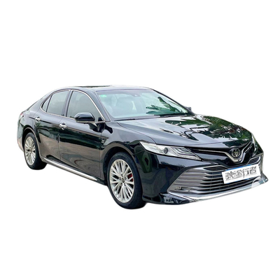 Подержанный Toyota Camry 2019 года мощностью 131 кВт в отличном состоянии и готов к продаже.
