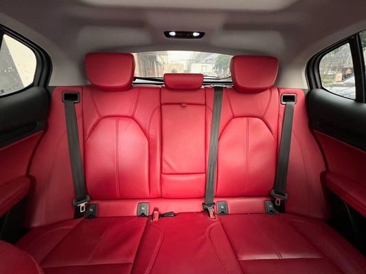 64 литра емкость танка Alfa Romeo Stelvio Q4 Sport SUV в хорошем состоянии максимальная скорость 230 км/ч