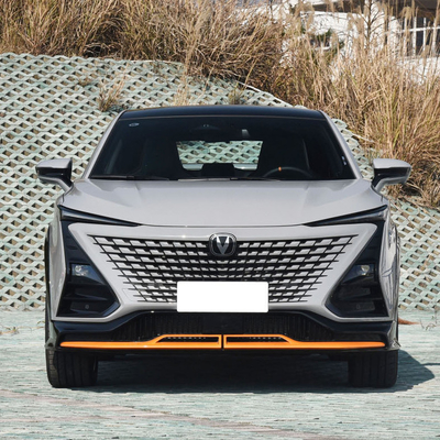 2023 Левое рулевое управление Чанган UNI-T 1.5T Sport Флагманский компактный внедорожник с панорамным крышей