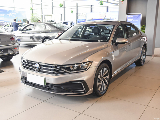 116 кВт Общая мощность двигателя 2022 Маготан Plug-in Hybrid GTE Роскошный 4-дверный 5-местный автомобиль