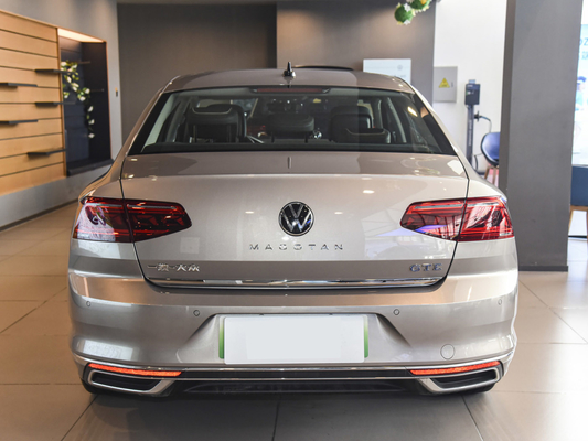 116 кВт Общая мощность двигателя 2022 Маготан Plug-in Hybrid GTE Роскошный 4-дверный 5-местный автомобиль