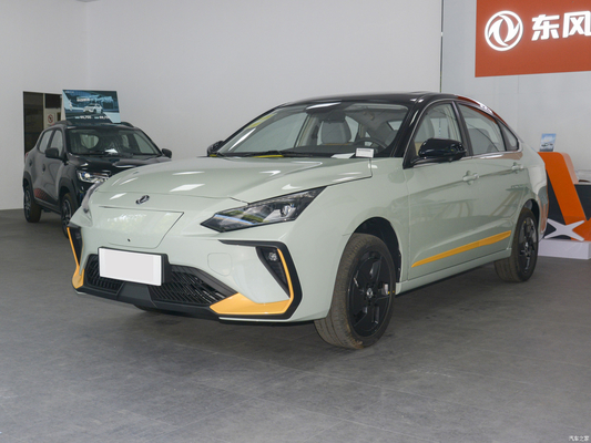 Как изображение 2023 Dongfeng Aeolus E70 Yizhi версия 420KM срок службы батареи Гибридный тип топлива