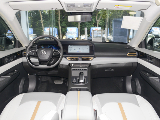 Как изображение 2023 Dongfeng Aeolus E70 Yizhi версия 420KM срок службы батареи Гибридный тип топлива
