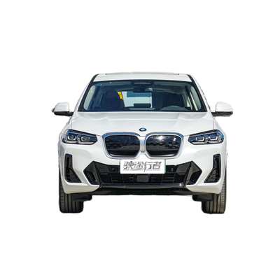 BMW iX3 Электромобиль с литийным аккумулятором с 5 сиденьями и максимальной скоростью 180 км/ч