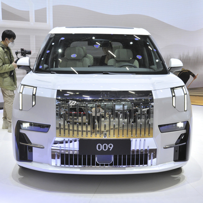 Электрическое регулирование сиденья второго пилота 2022 Geely Zeekr 009 MPV WE ME 702KM 822KM EV Car