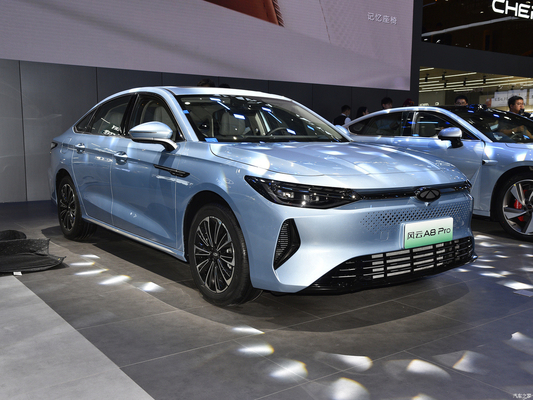 2024 Chery Fengyun A8 гибридный электромобиль с дальностью 106 км