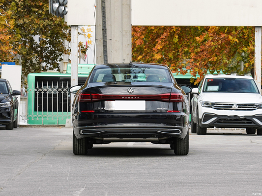 2024 Volkswagen Passat 280TSIM Business Edition 4-дверный 5-местный седан с крышным стойкой