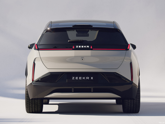 Левое управление 2023 Geely Zeekr X You 4WD электрический автомобиль с дальностью 500 км и 4 местами