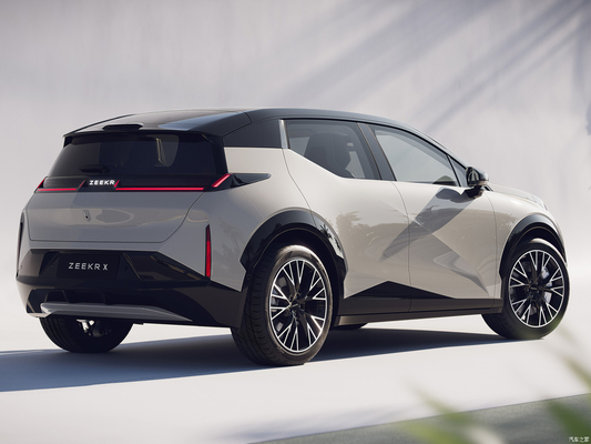 Левое управление 2023 Geely Zeekr X You 4WD электрический автомобиль с дальностью 500 км и 4 местами