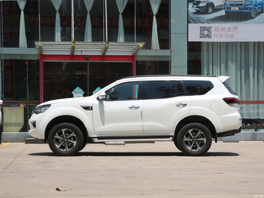 Многофункциональный руль и светодиодный дневный свет Nissan Paladin 2023 2.0T Четырехколесный эксклюзивный внедорожник