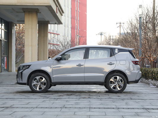 Geely Pro2024 Model 1.5T DCT 5-местный внедорожник 4518*1834*1715 Размеры и современный дизайн
