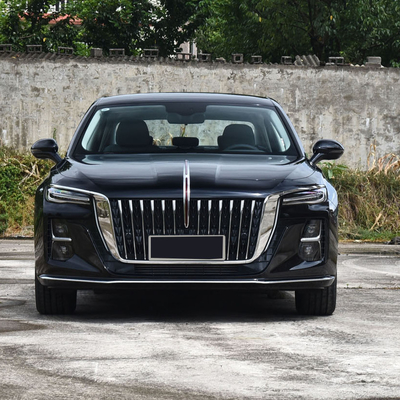 Стильный 2023 Red Flag h5 1.5T DCT 4-дверный 5-местный автомобиль с шинами R17 и светодиодными фары