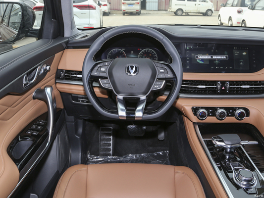 Передняя подвеска Macpherson 2023 Chang'an CS95 Plus 2.0T 2WD роскошный 5-дверный 7-местный внедорожник
