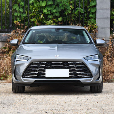 4904*1863*1461mm 2024 Buick Regal 25T Super Edition 4-дверный 5-местный бензиновый автомобиль с ESC