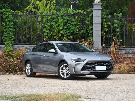 4904*1863*1461mm 2024 Buick Regal 25T Super Edition 4-дверный 5-местный бензиновый автомобиль с ESC