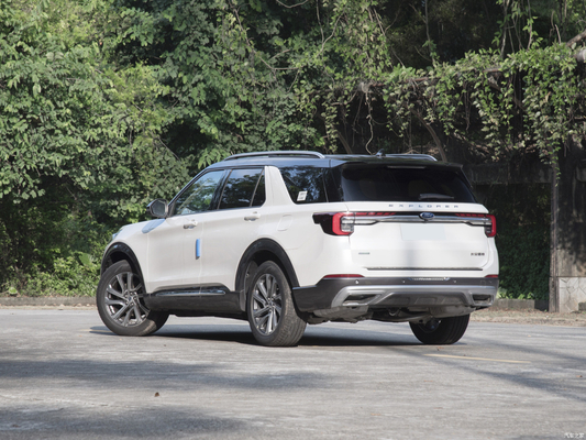 Отпустите мощь 2023 ECOBOOST 285 SUV с турбомотором 6 мест и задним приводом