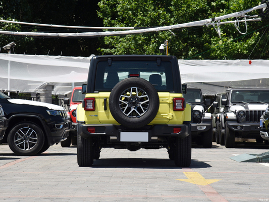 2022 Jeep Wrangler 4-дверный 2.0T 4XE Sahara Plug-in Hybrid Fluorescent Yellow Limited Edition