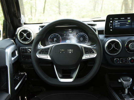 2024 BAIC BJ40 Многофункциональный внедорожник с электрическим зеркалом заднего вида и ESC