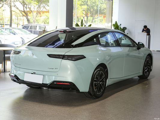 2023 GAC Aion Hyper GT 560 Гибридный энергомобиль с задним приводом и 5-местными