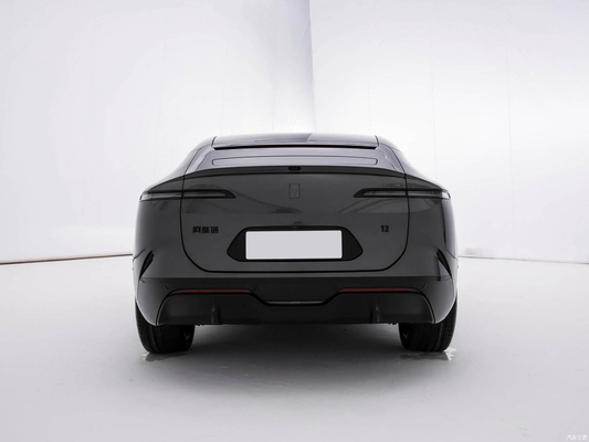 2023 Avatar 12 SUV с двойными двигателями и общей мощностью 425 кВт в модели, запущенной Huawei Changan