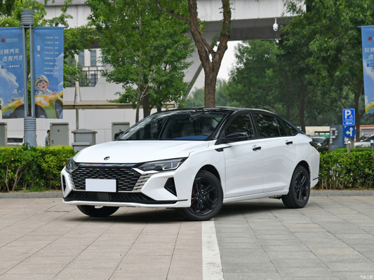 Электрическое одноключевое подъемное заднее окно Dongfeng Max 2024 Гибридный 1.5T автомобиль для производительности