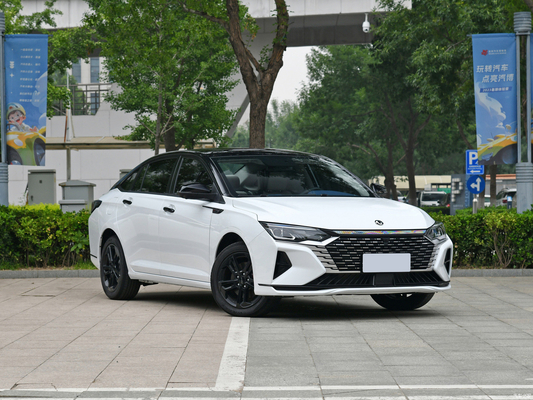 Электрическое одноключевое подъемное заднее окно Dongfeng Max 2024 Гибридный 1.5T автомобиль для производительности