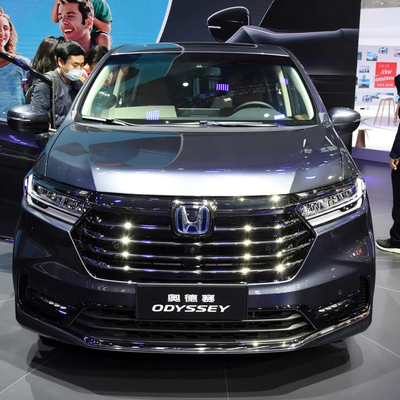 Электрическое переднее окно и система развлечений для автомобилей 2024 Honda Odyssey 2.0 Rui Enjoy Edition 5-дверный 7-местный внедорожник
