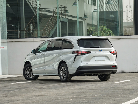 2022 1.5L Clean Version 4-дверный 5-местный седан Гибридный бензиновый автомобиль с сенсорным экраном