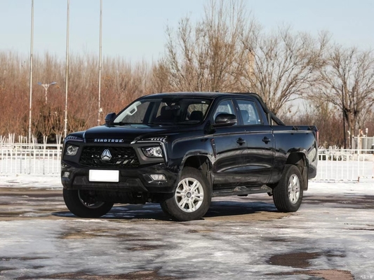 2024 SINOTRUK 2.0T Автоматический дизельный 4WD длинноосевой роскошный пикап для левого привода