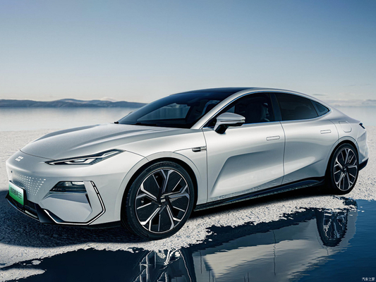 200 кВт Одномотор 2024 Geely Galaxy Yinhe E8 665 км Starship Voyage Edition Энергетическое транспортное средство