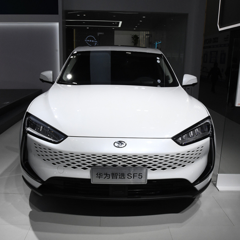 Гибридный энергетический тип 2021 Модель Huawei Seres SF5 Электромобиль EVR 4WD Максимальная скорость 210 км/ч