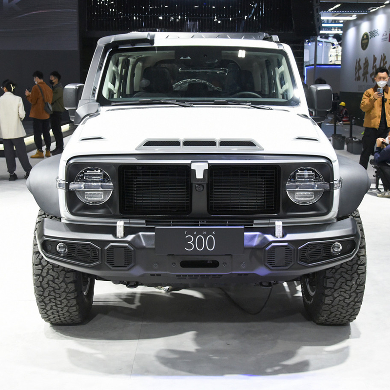 2023 GWM внедорожный танк 300 внедорожник Автомобиль 2.0T бензиновое топливо 4WD Оснащенный светодиодным фаром