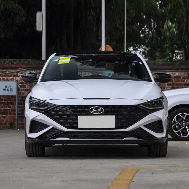 2023 Hyundai Lafesta 270T N Line DLX Luxury 4-дверный седан Бензиновый автомобиль Левый привод 5 подушек безопасности