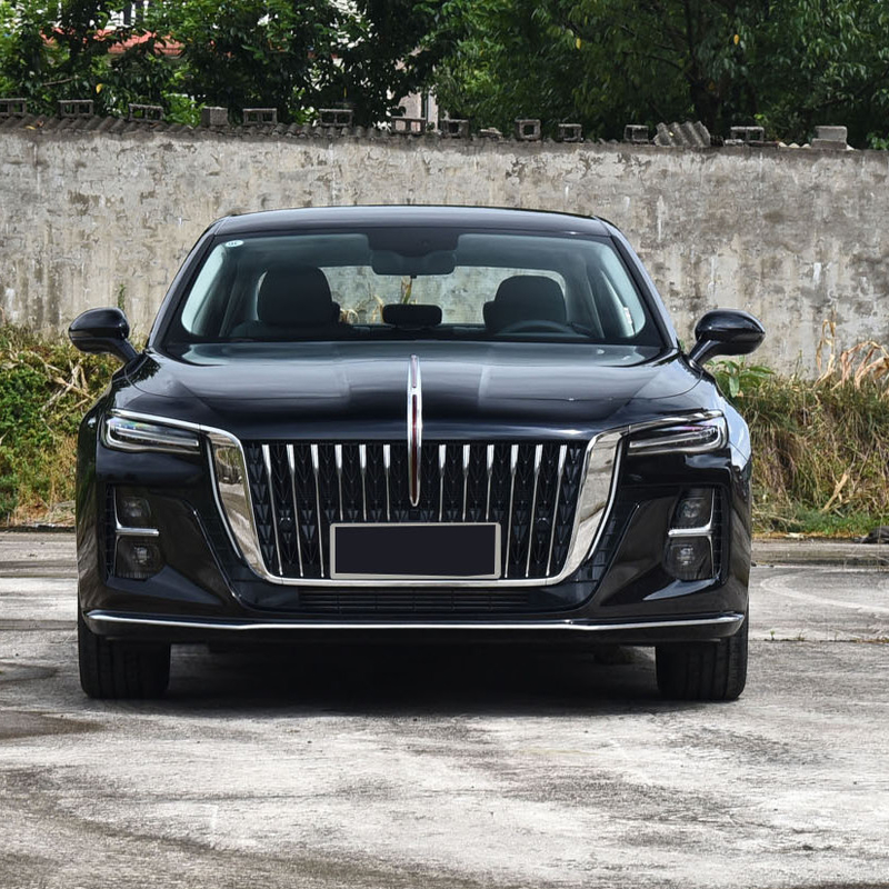 Стильный 2023 Red Flag h5 1.5T DCT 4-дверный 5-местный автомобиль с шинами R17 и светодиодными фары