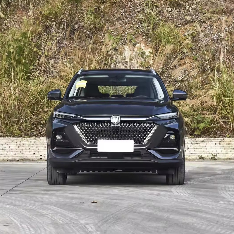 2024 Changan X7 Plus 7-местный бензиновый автомобиль с 1,5 Т автоматической максимальной скоростью 190 км/ч